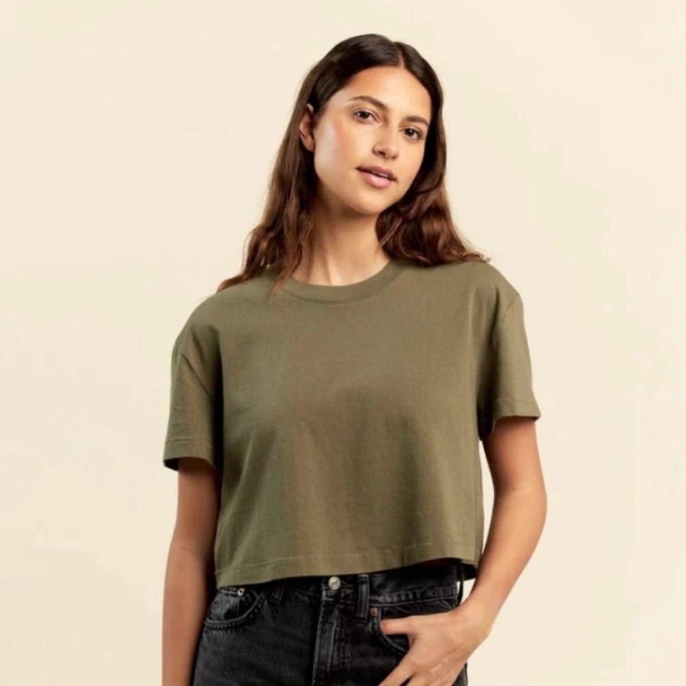 Nuuds crop top